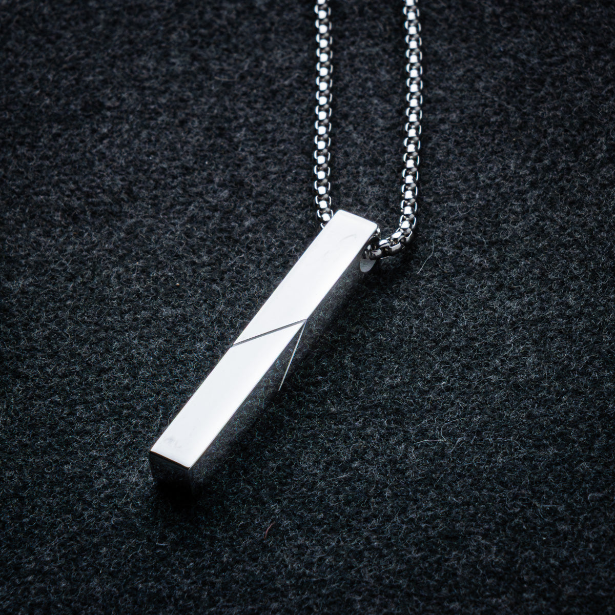 GUILHOTINE PENDANT
