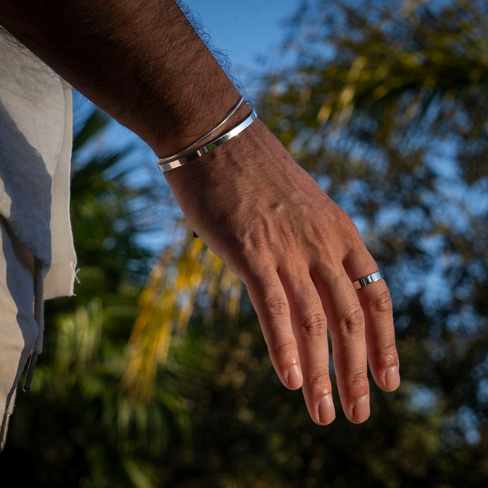 MINIMAL CUFF
