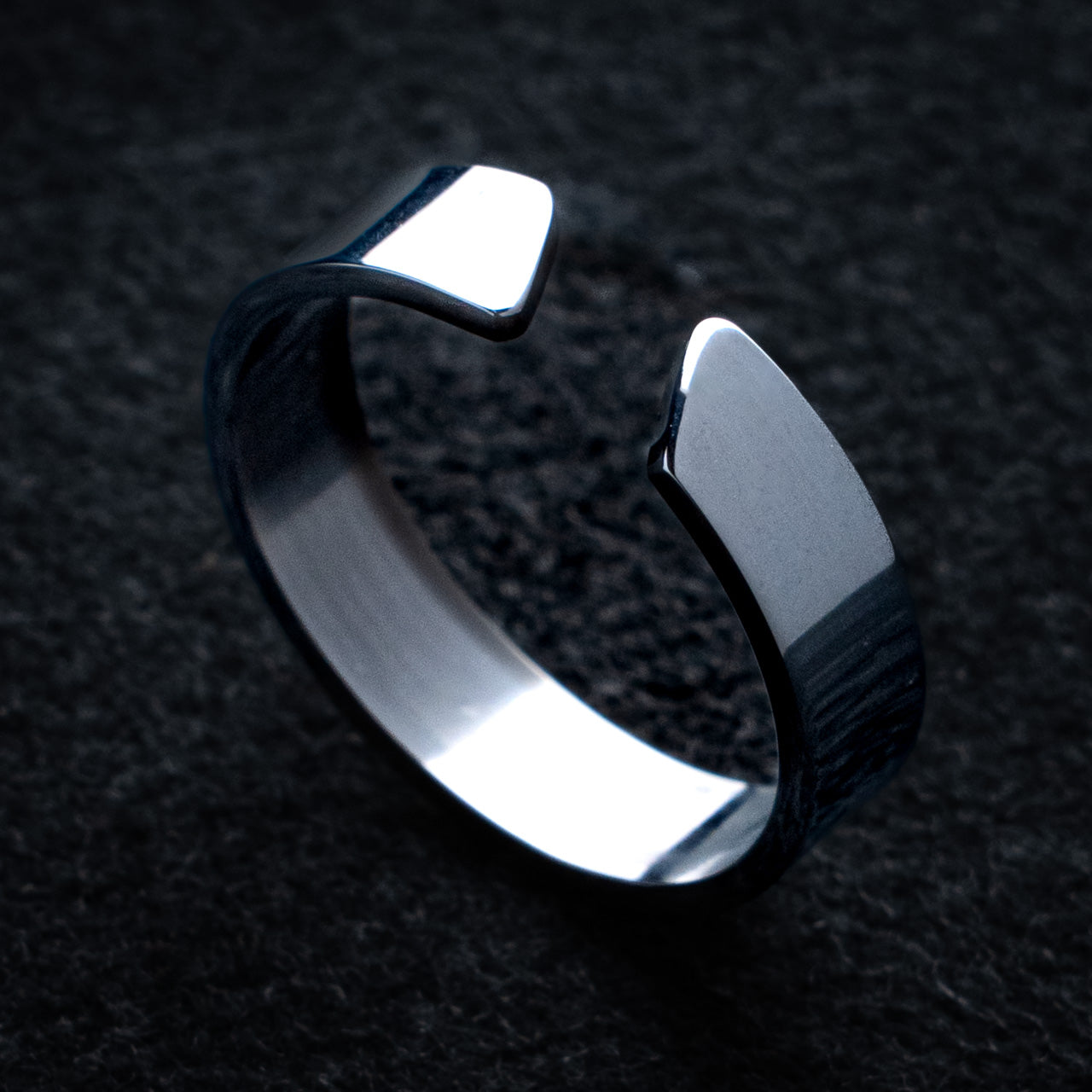 CLASSIC RING