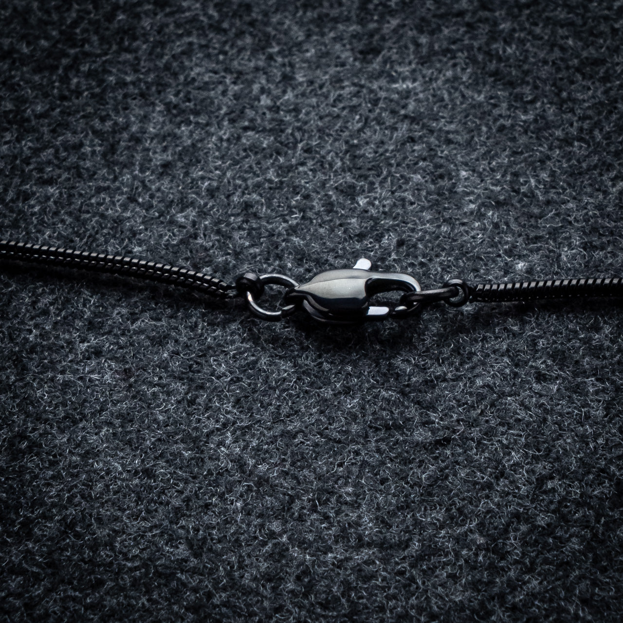 SNAKE PENDANT