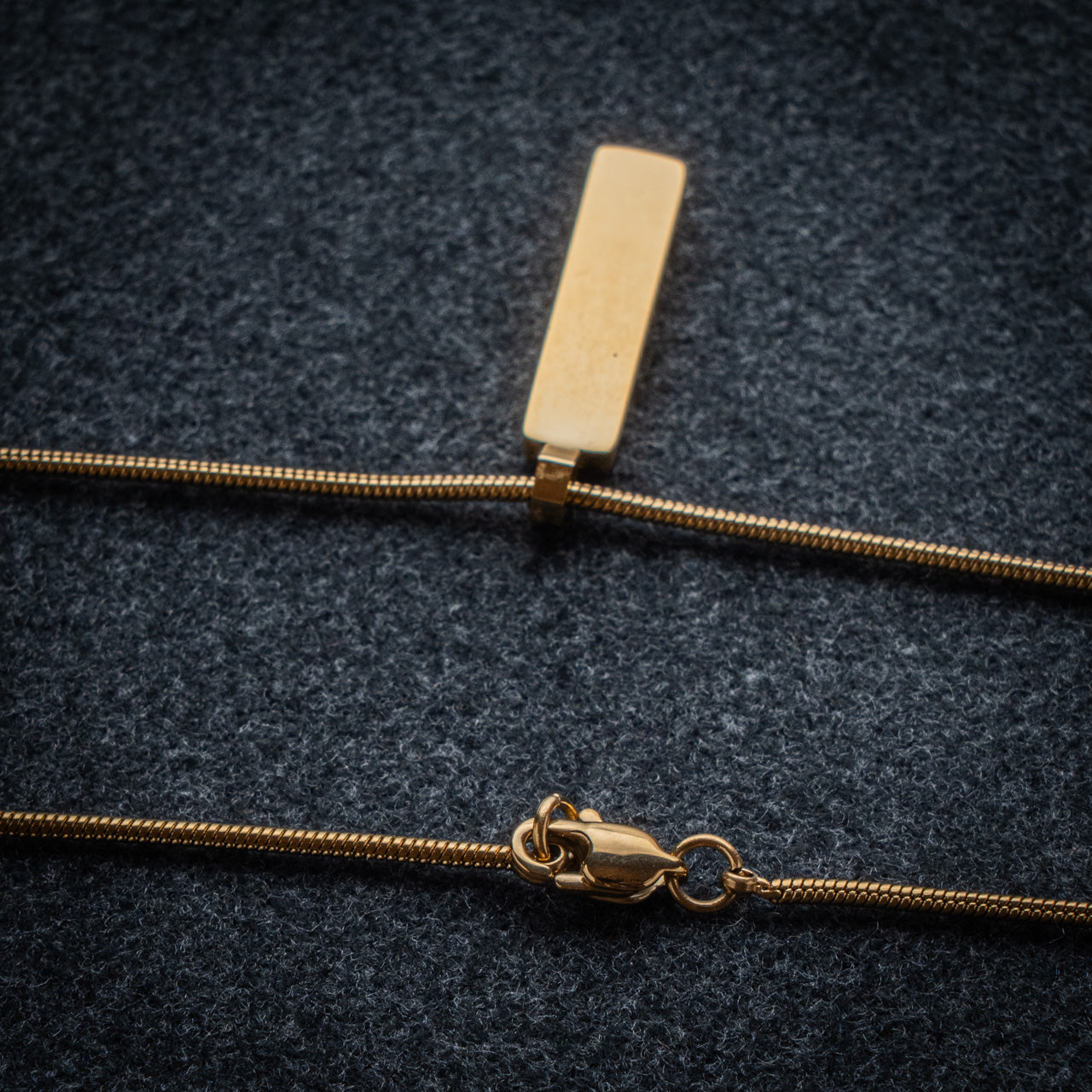 SNAKE PENDANT