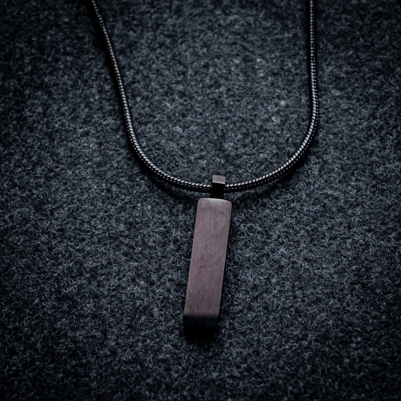 SNAKE PENDANT