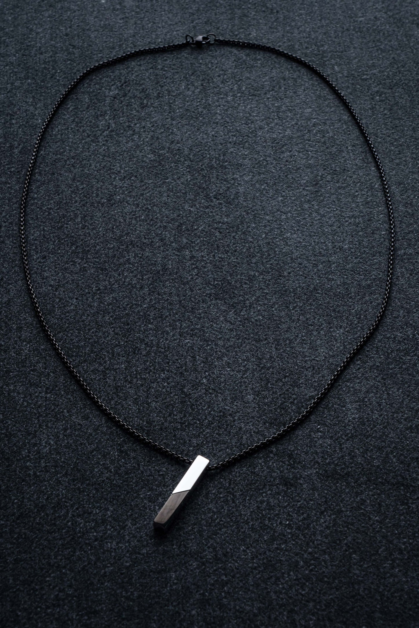 GUILHOTINE PENDANT