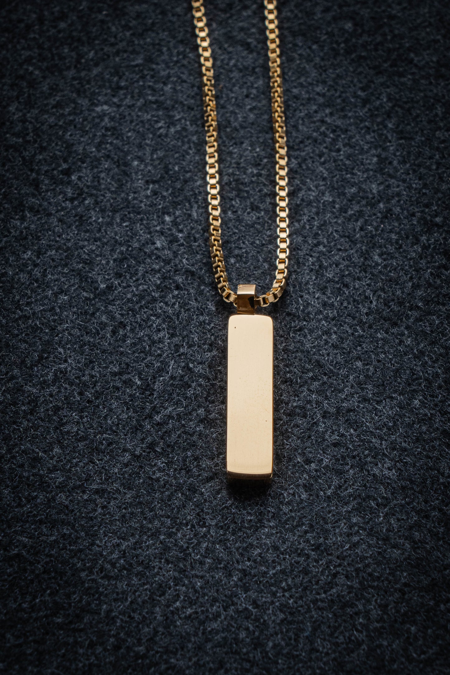 BOX PENDANT