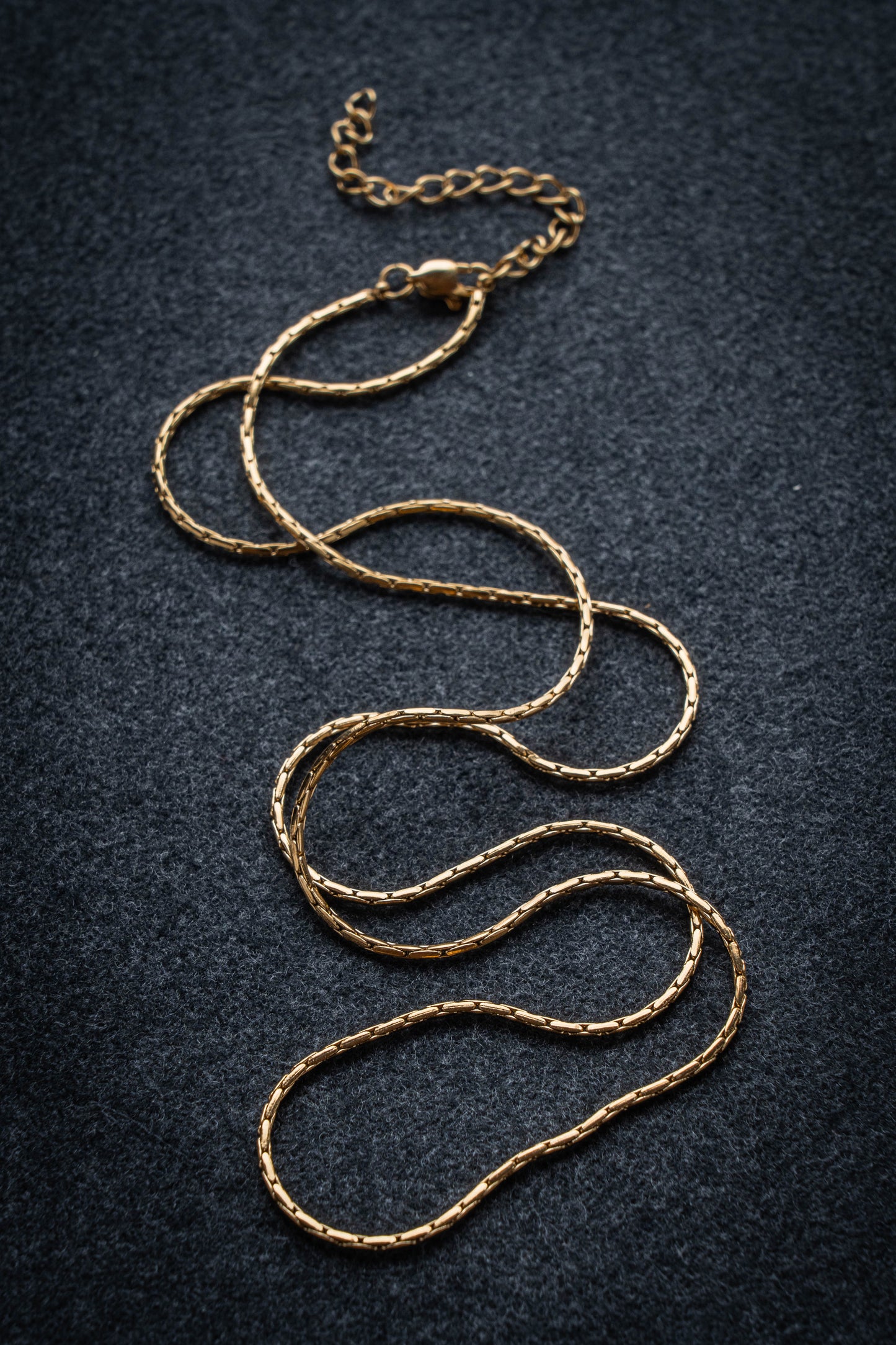 WIRE CHAIN