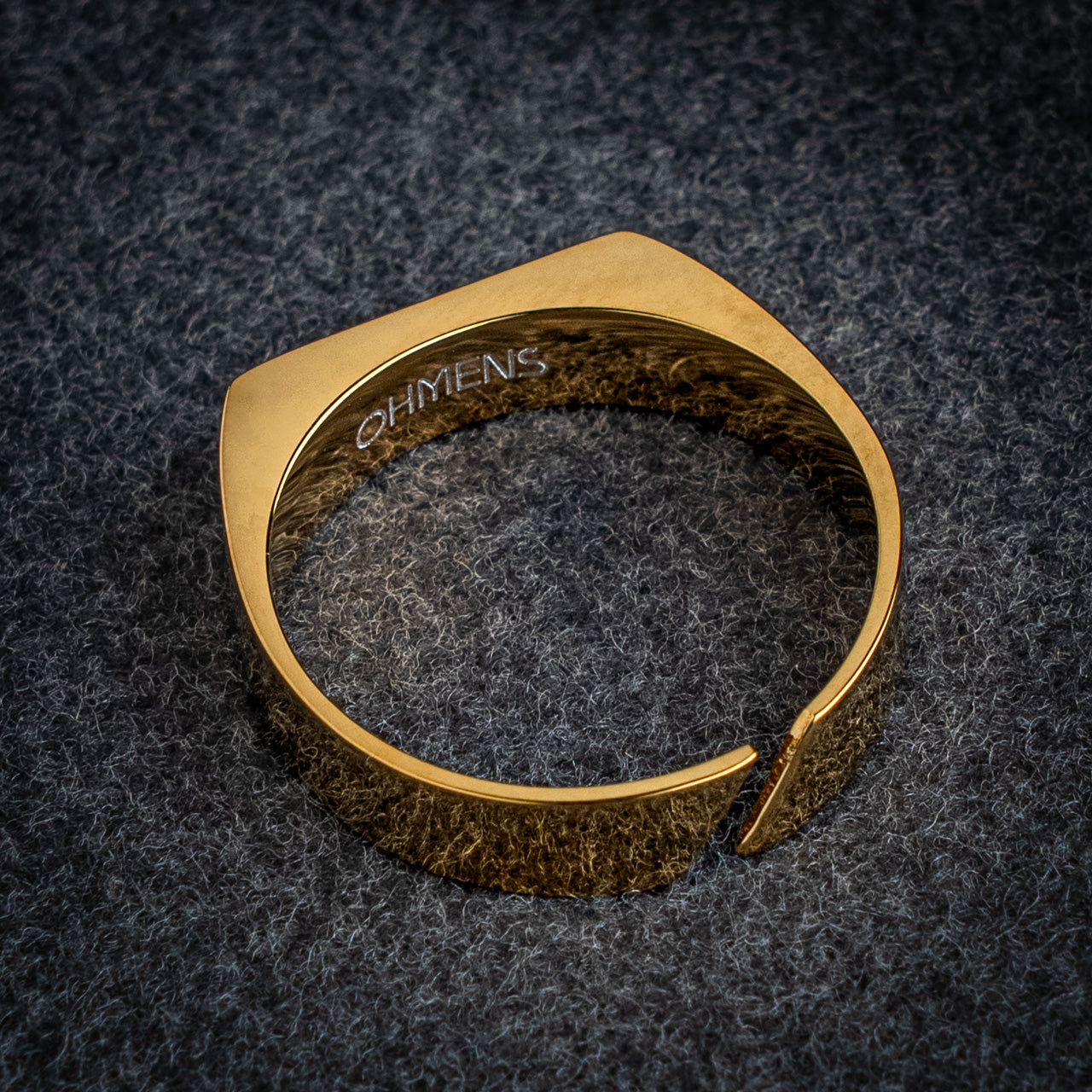 EXECUTIVE RING