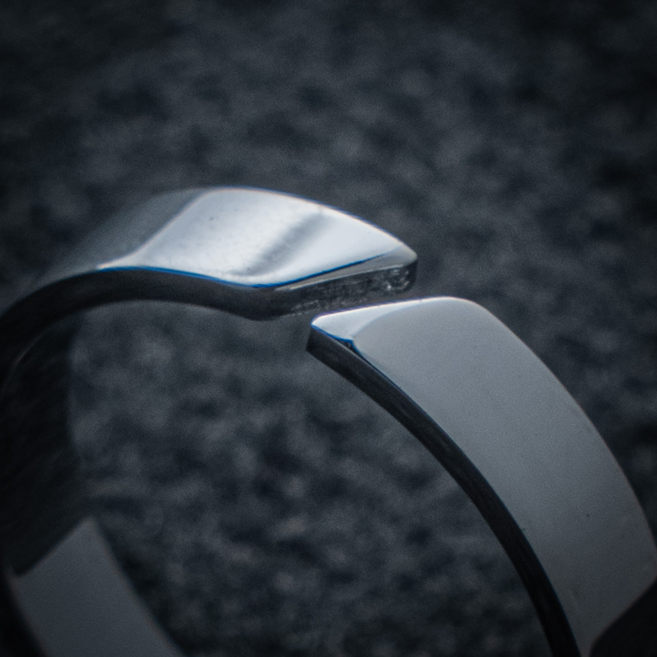 MINIMAL RING