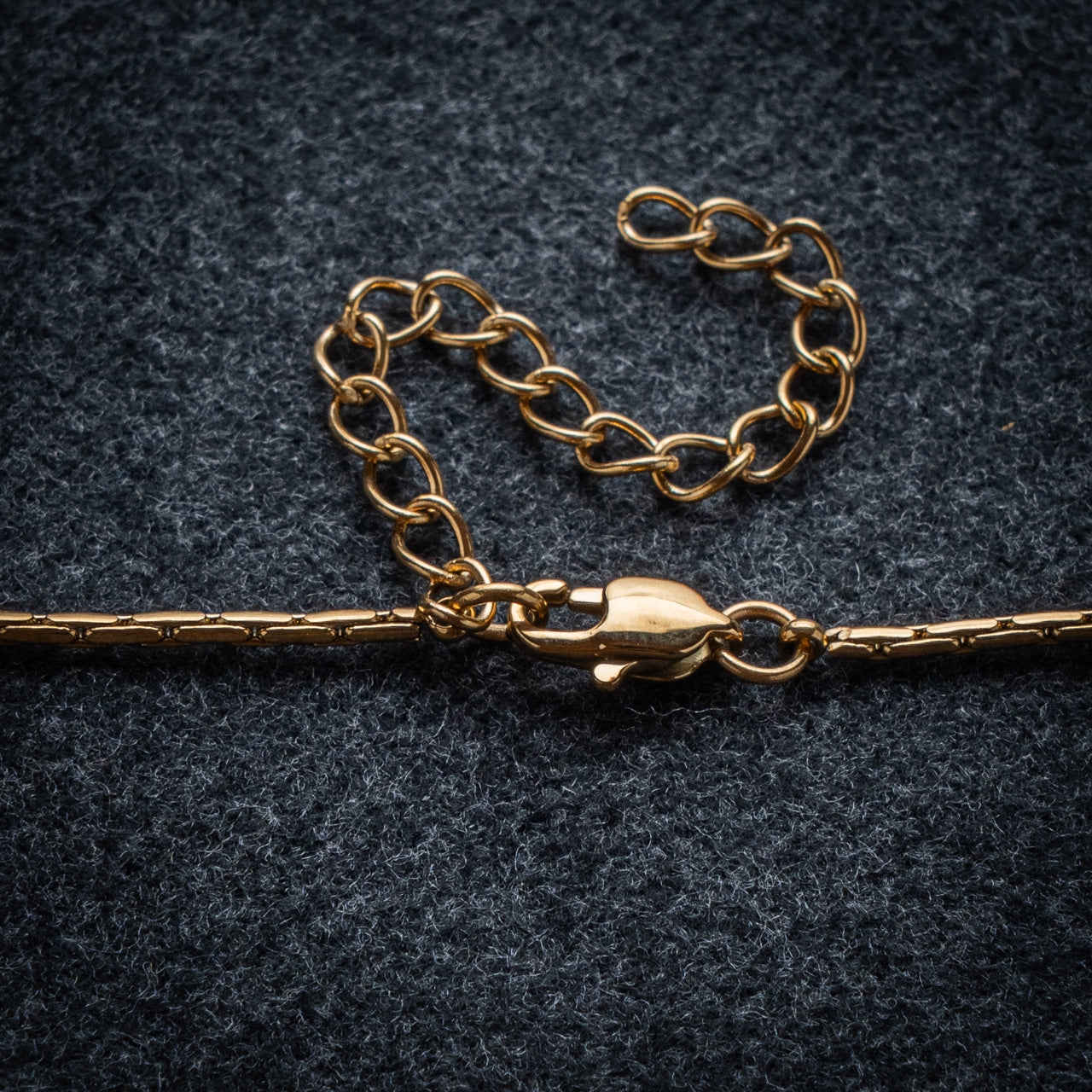 WIRE CHAIN