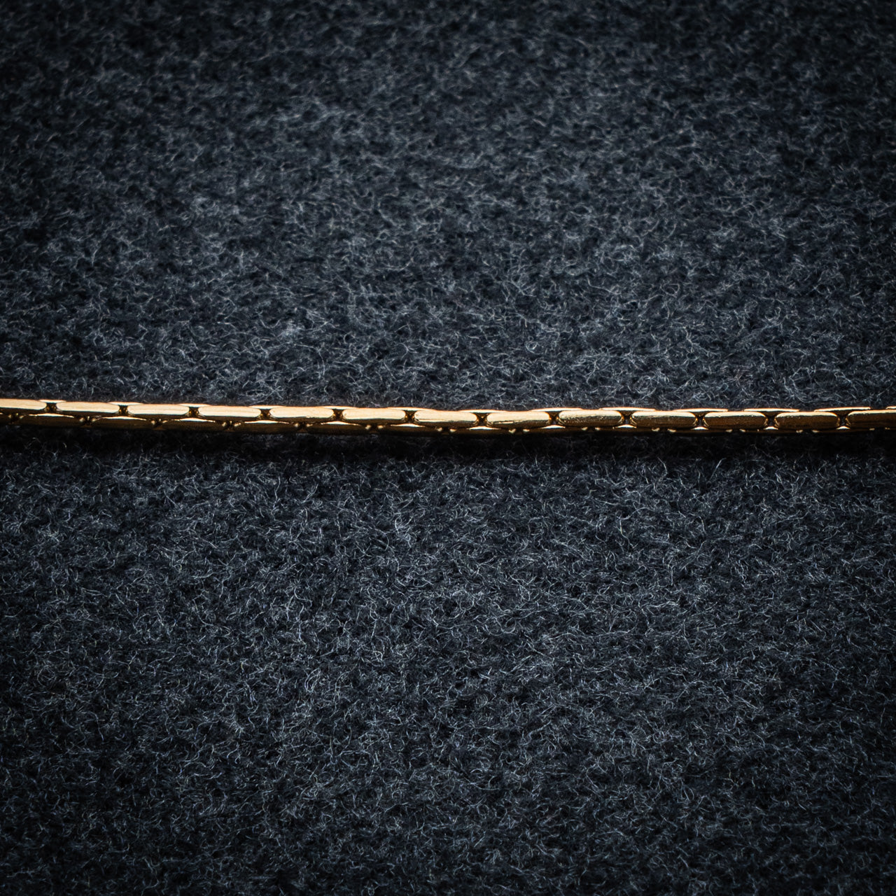 WIRE CHAIN