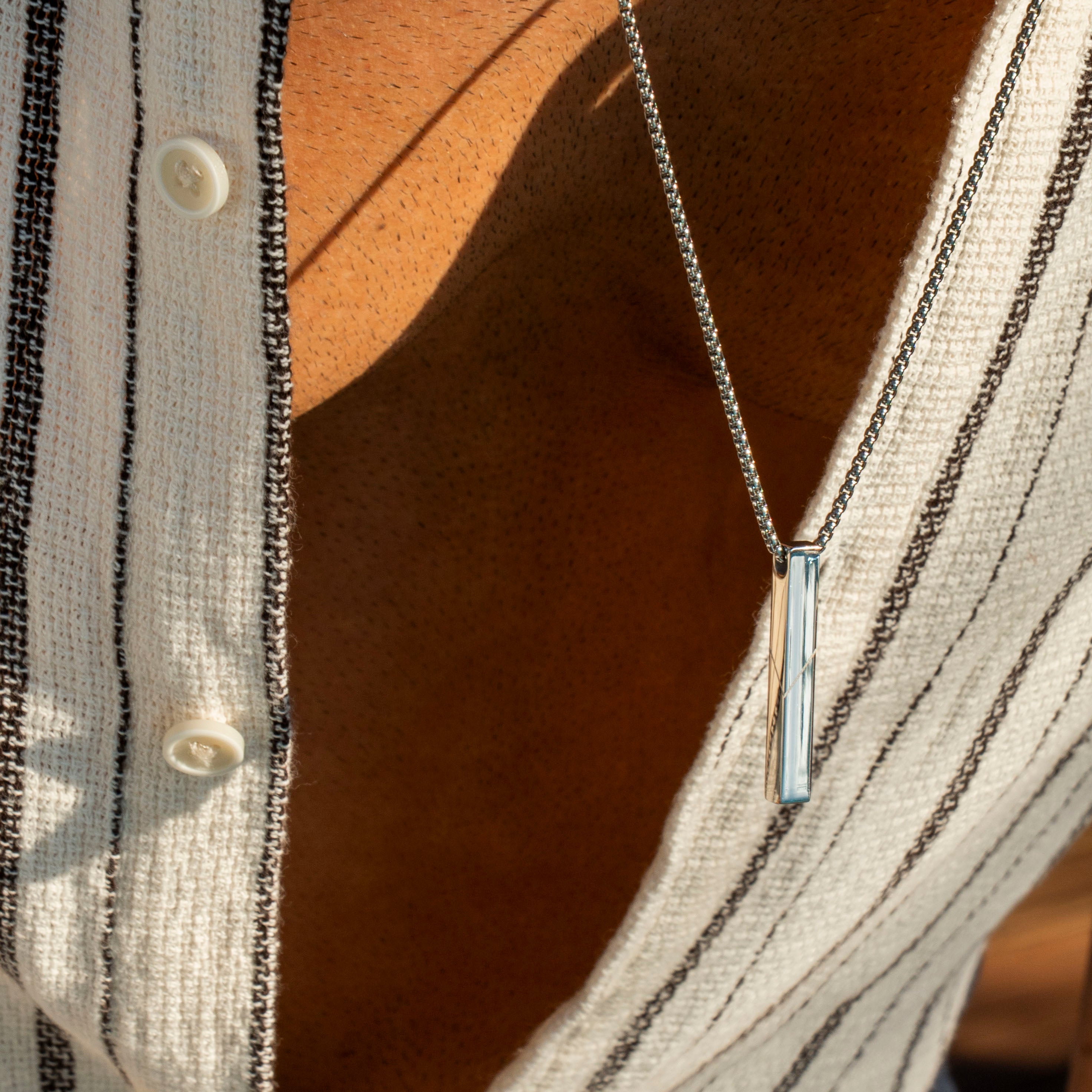 GUILHOTINE PENDANT