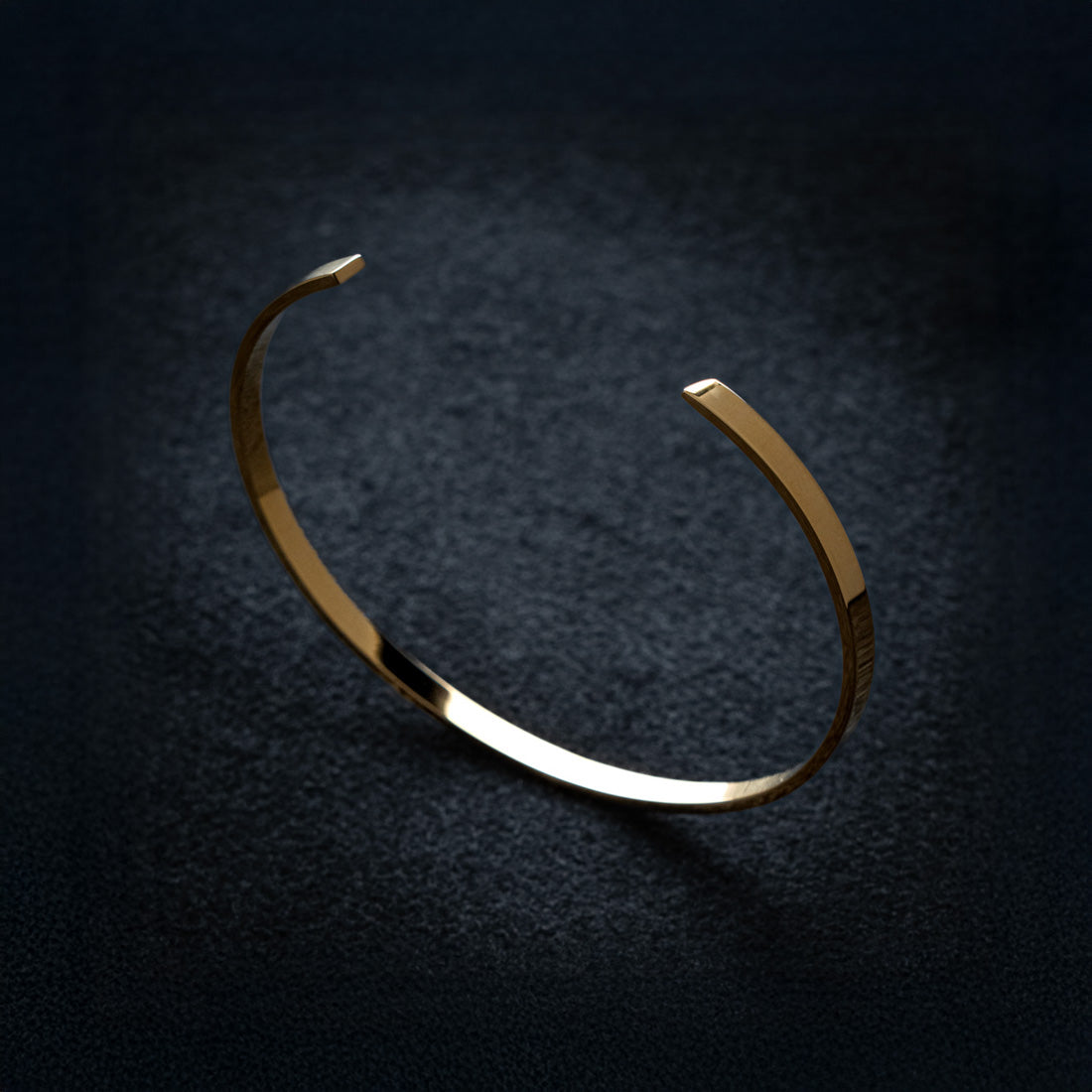 MINIMAL CUFF