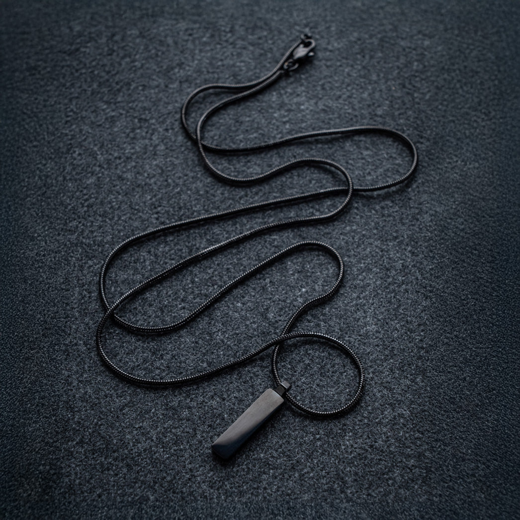 SNAKE PENDANT
