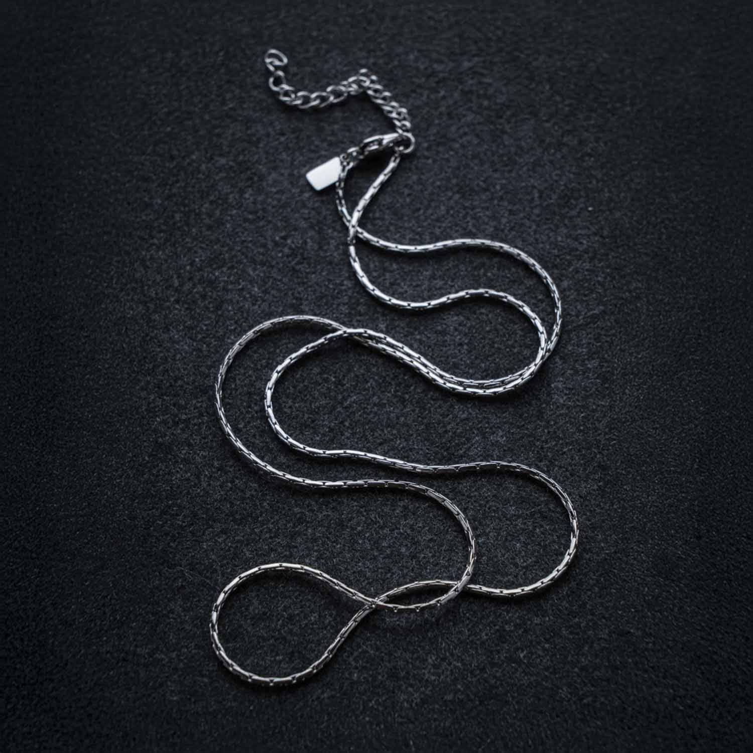 WIRE CHAIN